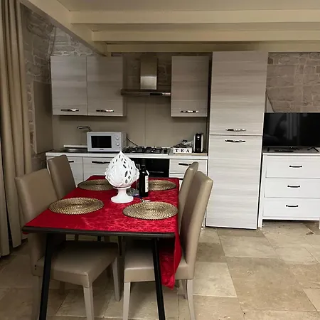 Augustus Luxury *
