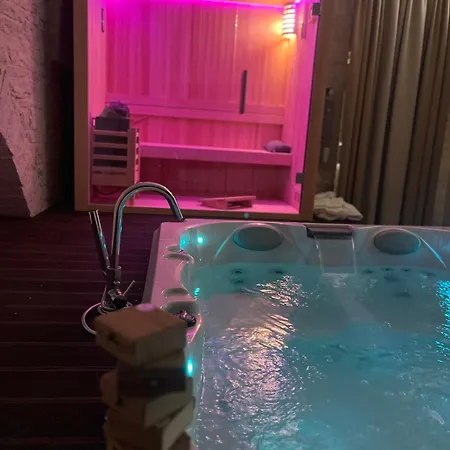 Bed & Breakfast Augustus Luxury Terlizzi